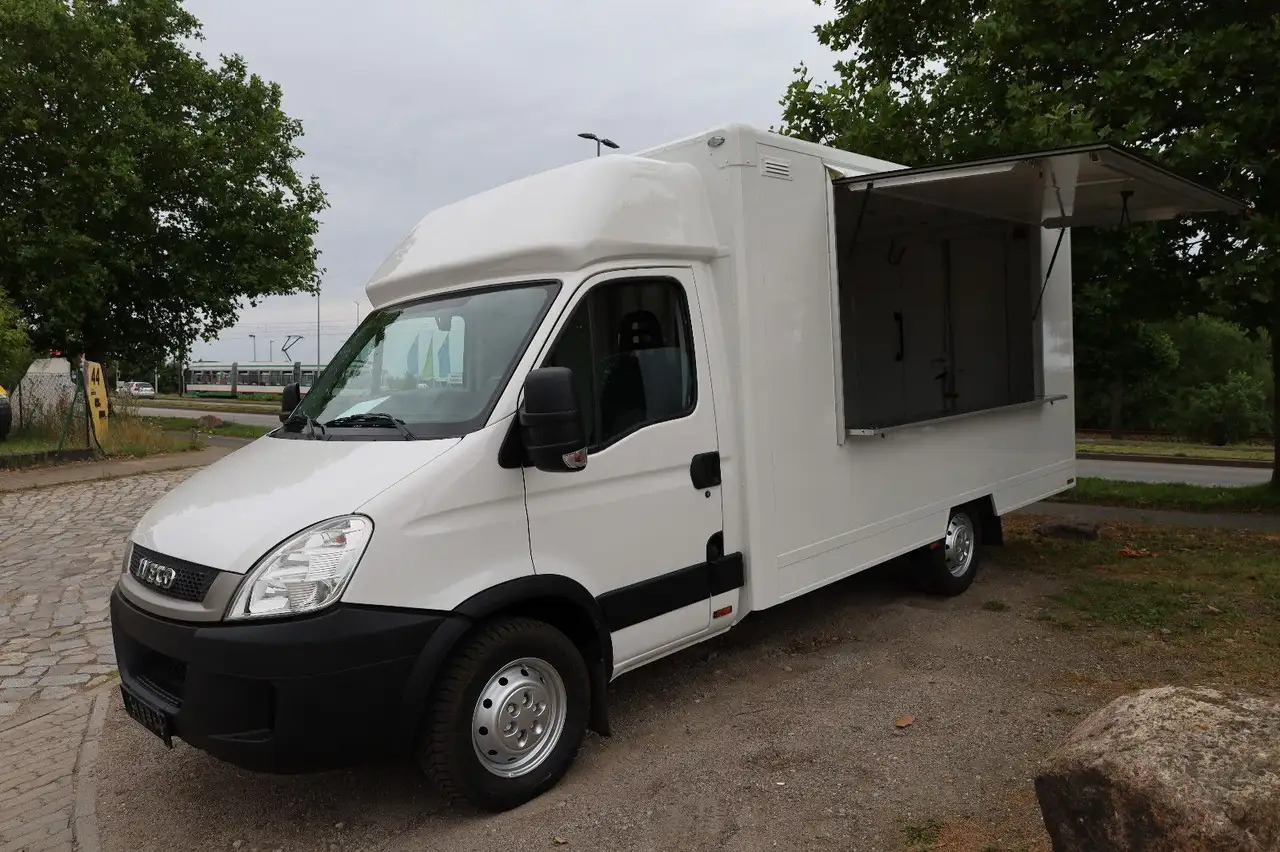 Iveco C30C/ FOODTRUCK/ Daily - Camion magasin: photos 3 Iveco C30C/ FOODTRUCK/ Daily - Camion magasin: photos 3