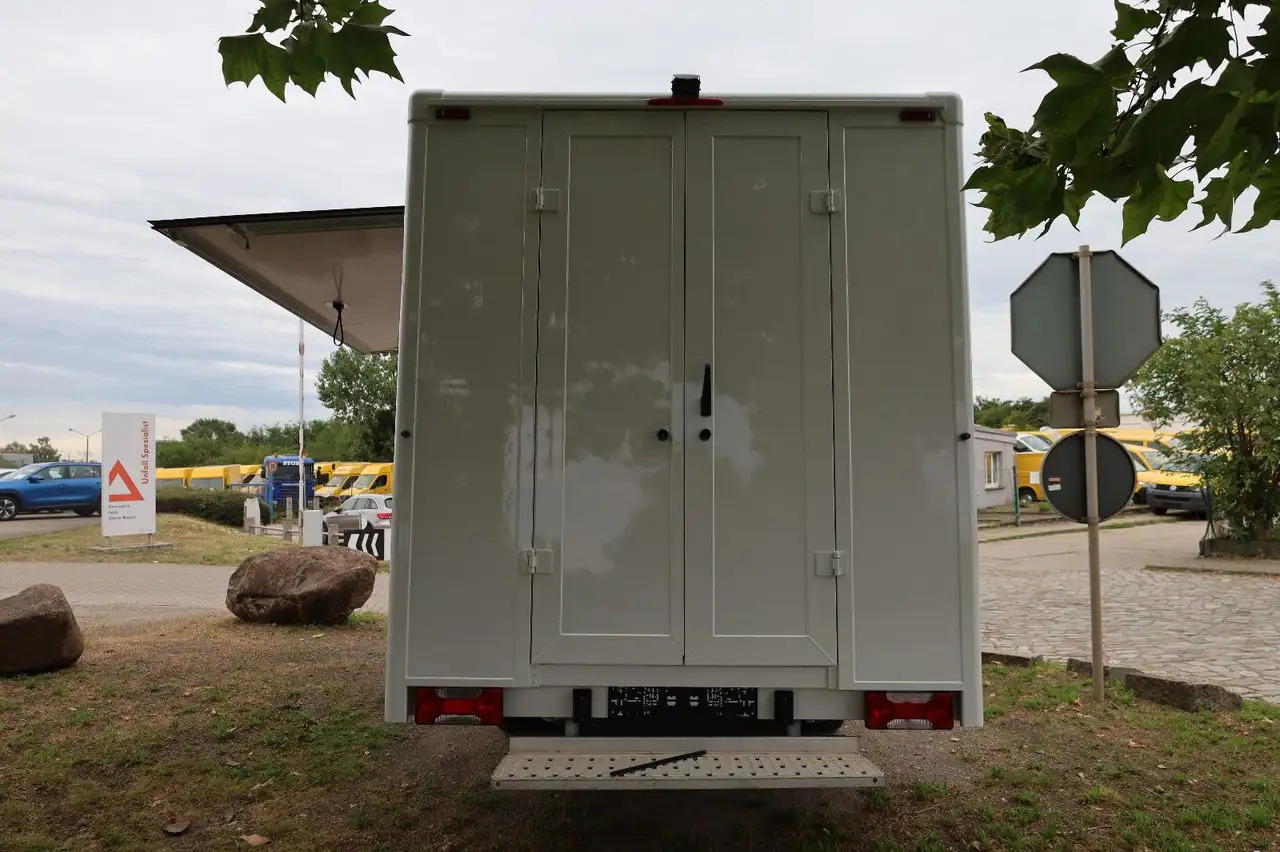 Iveco C30C/ FOODTRUCK/ Daily - Camion magasin: photos 4 Iveco C30C/ FOODTRUCK/ Daily - Camion magasin: photos 4