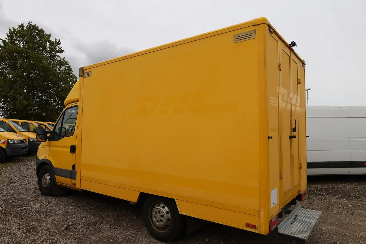 Iveco Daily/ EU5/ 1. Hand/ Postfahrtzeug/KURZ - Voiture: photos 3 Iveco Daily/ EU5/ 1. Hand/ Postfahrtzeug/KURZ - Voiture: photos 3
