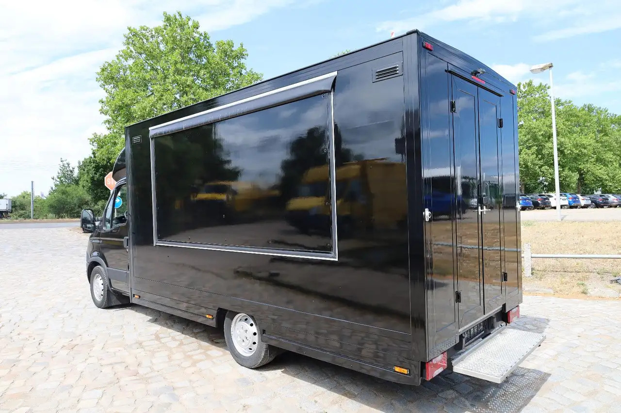 Iveco IS35SI2AA/ FOODTRUCK/Daily - Camion magasin: photos 5 Iveco IS35SI2AA/ FOODTRUCK/Daily - Camion magasin: photos 5