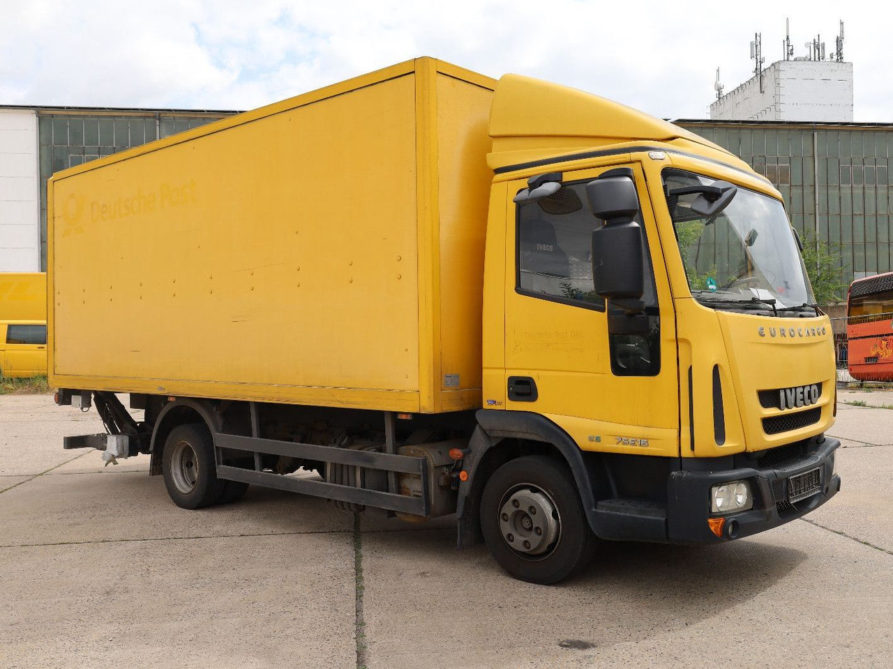Iveco M752/Koffer/ 1. Hand - Fourgon grand volume: photos 2 Iveco M752/Koffer/ 1. Hand - Fourgon grand volume: photos 2