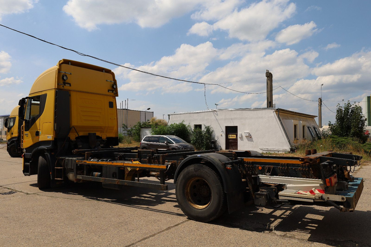 Iveco STRALIS/Magirus/L042/1. Hand - Camion porte-conteneur/ Caisse mobile: photos 4 Iveco STRALIS/Magirus/L042/1. Hand - Camion porte-conteneur/ Caisse mobile: photos 4