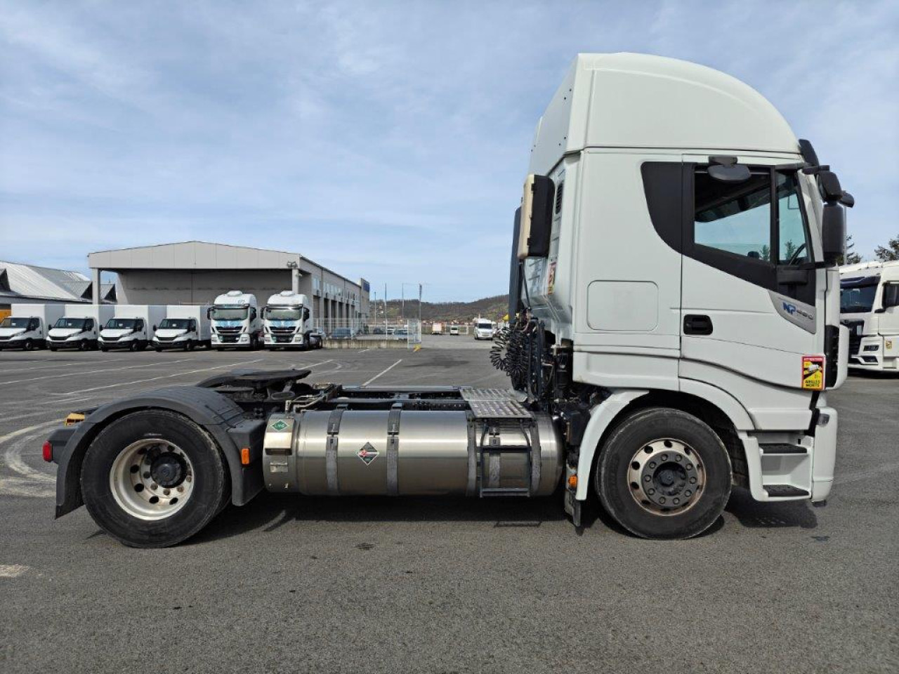 Tracteur routier IVECO Stralis AS440S46T/PLNG Intarder Klima Luftfeder ZV: photos 21 Tracteur routier IVECO Stralis AS440S46T/PLNG Intarder Klima Luftfeder ZV: photos 21