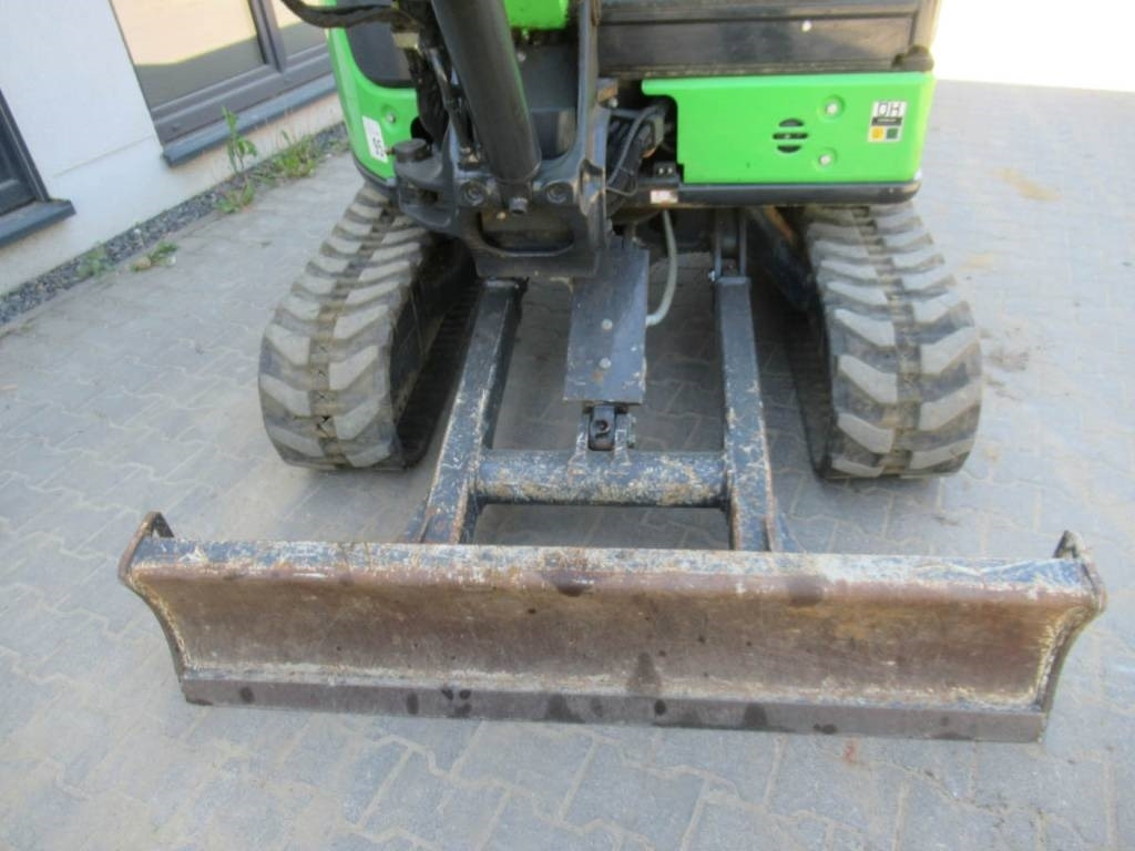 Hitachi ZX33U-6 Powertilt - Mini pelle: photos 5 Hitachi ZX33U-6 Powertilt - Mini pelle: photos 5