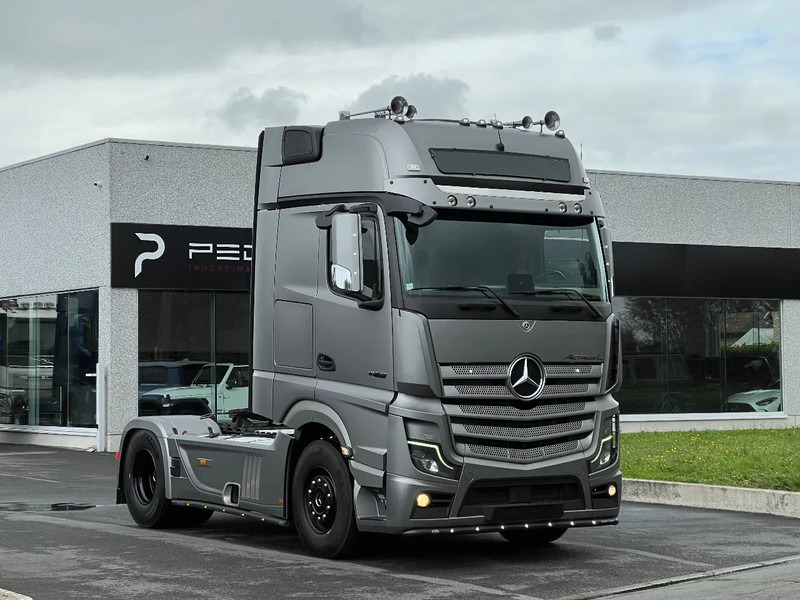 Mercedes-Benz Actros 1863 GIGASPACE*ACTROS L 1863*Full OPTIONS* - Tracteur routier: photos 3 Mercedes-Benz Actros 1863 GIGASPACE*ACTROS L 1863*Full OPTIONS* - Tracteur routier: photos 3