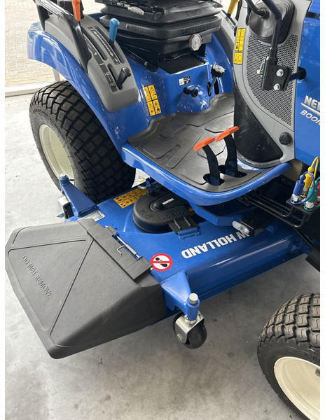 New Holland New Holland Boomer - Tracteur agricole: photos 3 New Holland New Holland Boomer - Tracteur agricole: photos 3