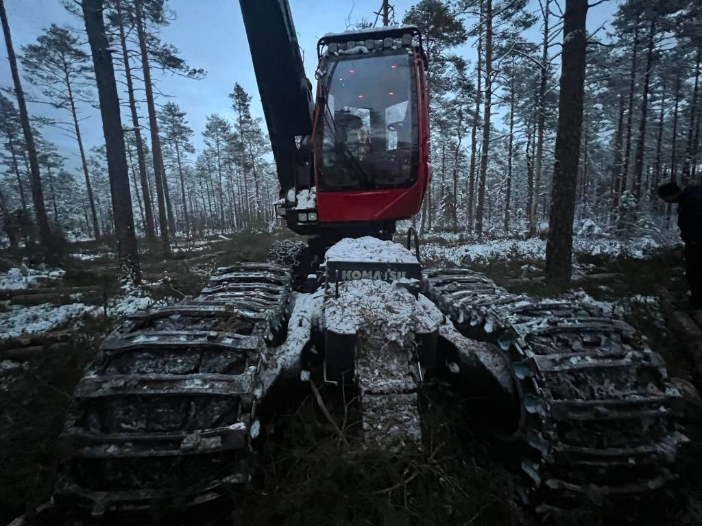 Abatteuse Komatsu 901xc: photos 9