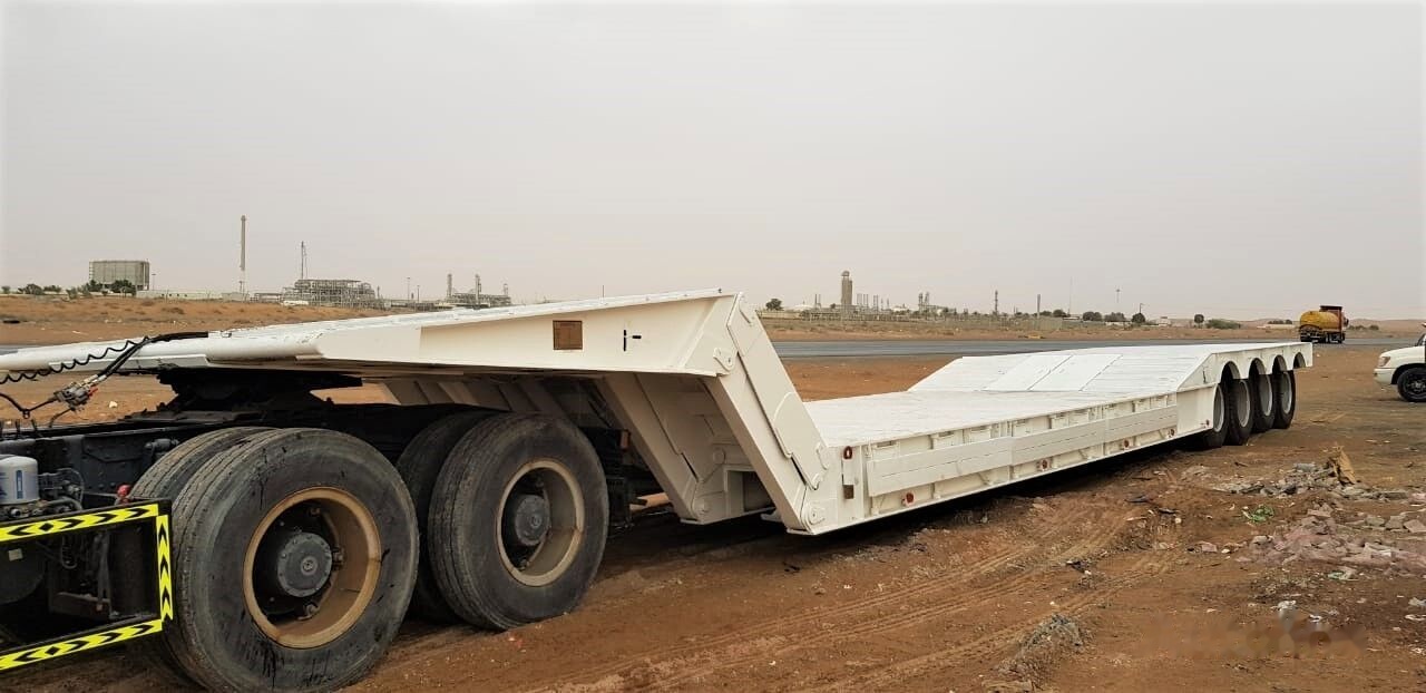AME 120 Ton 4 Axle Front Loading Lowbed Semi-Trailer - Semi-remorque surbaissé: photos 2 AME 120 Ton 4 Axle Front Loading Lowbed Semi-Trailer - Semi-remorque surbaissé: photos 2