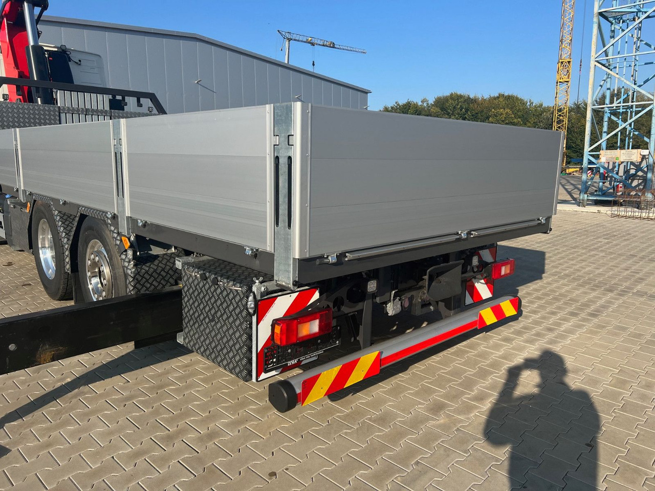 Volvo FH 500 8x2 Kran F710 RA2.26 - Camion, Camion grue: photos 3 Volvo FH 500 8x2 Kran F710 RA2.26 - Camion, Camion grue: photos 3