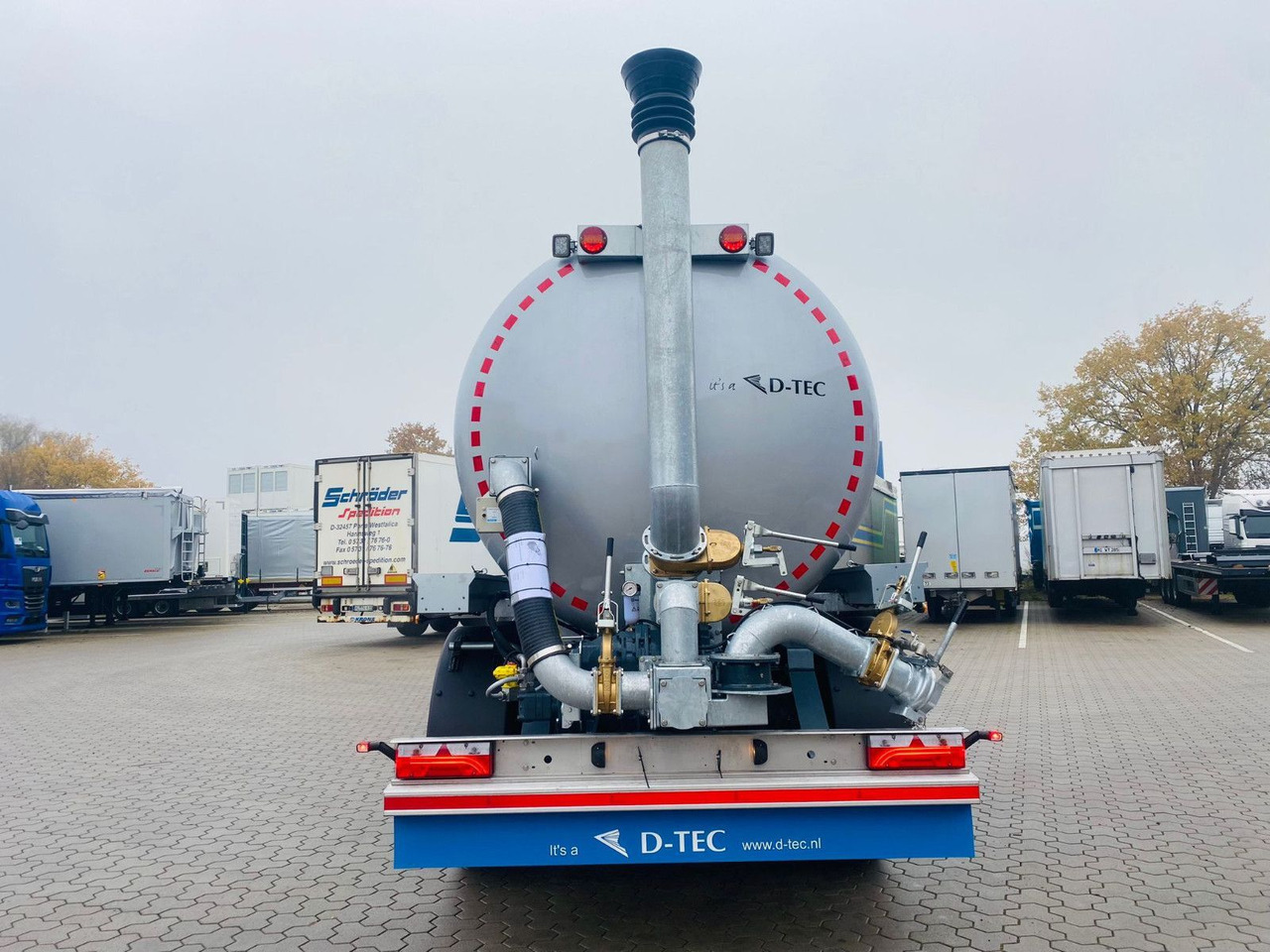 D-TEC Gülletanker SV 2011 "SV2006 BASIC" - Semi-remorque citerne: photos 4 D-TEC Gülletanker SV 2011 "SV2006 BASIC" - Semi-remorque citerne: photos 4