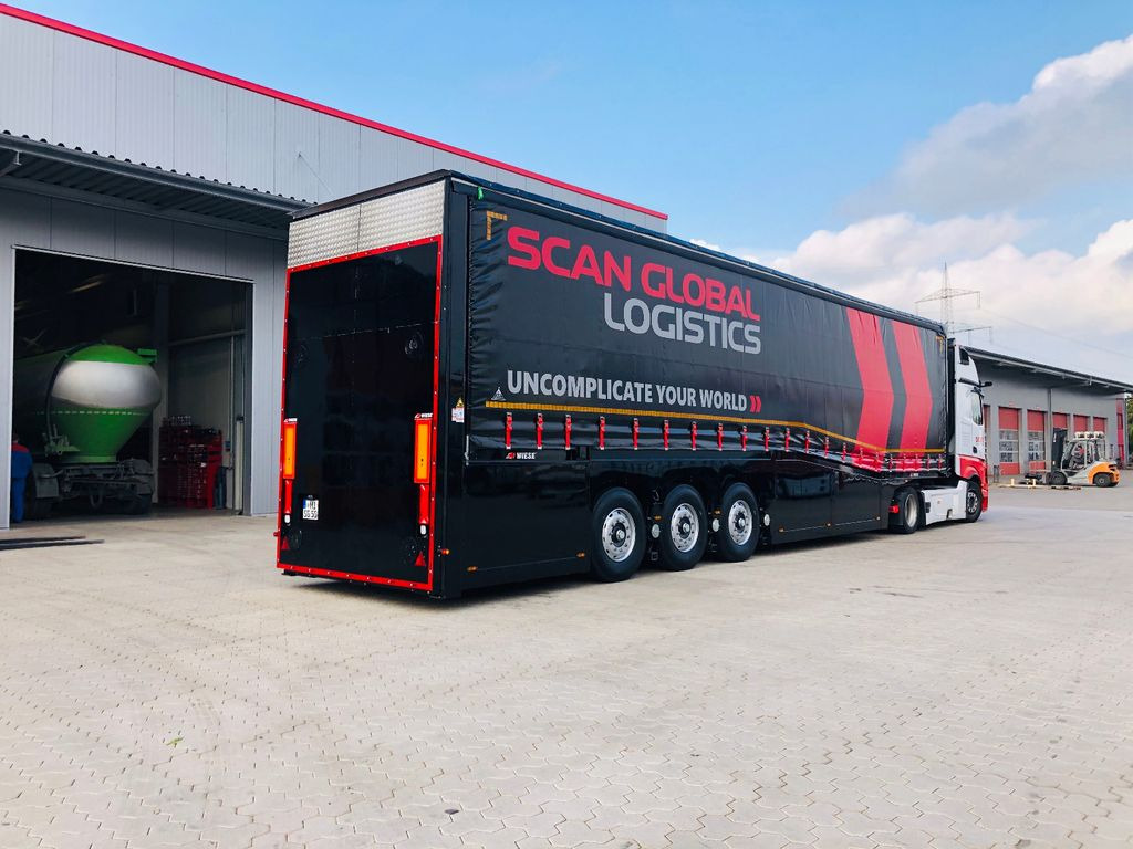 Innenlader Zwischenlader Gabelstaplertransporter - Semi-remorque surbaissé: photos 1 Innenlader Zwischenlader Gabelstaplertransporter - Semi-remorque surbaissé: photos 1