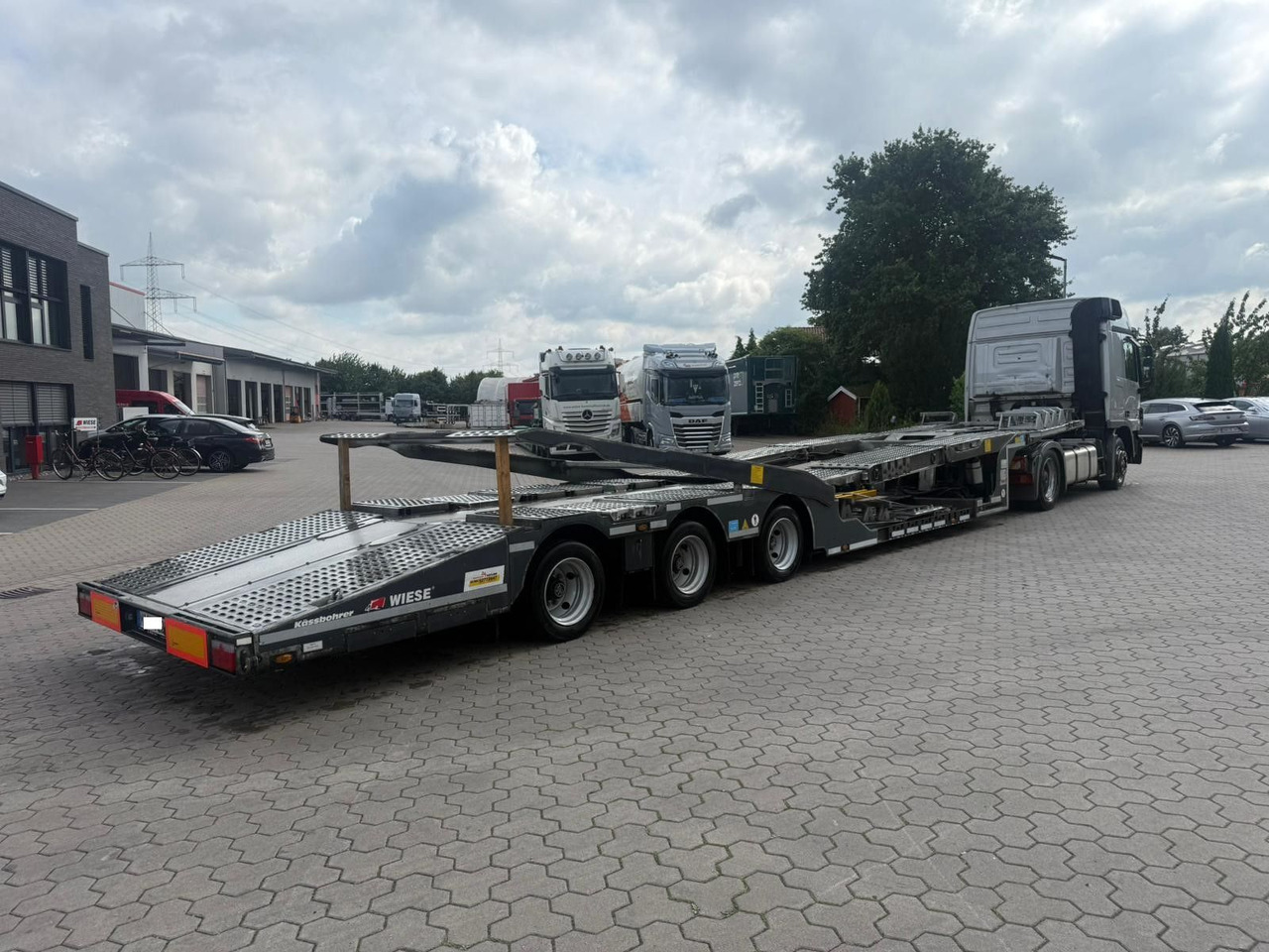 Kässbohrer K.SOK Truck/Car Transporter, Novagrau - Semi-remorque porte-voitures: photos 3 Kässbohrer K.SOK Truck/Car Transporter, Novagrau - Semi-remorque porte-voitures: photos 3