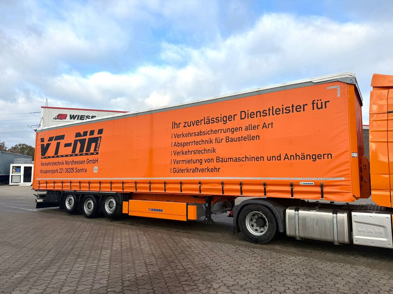 Krone Schiebeplanen Auflieger Wie Neu Code XL - Semi-remorque rideaux coulissants: photos 1 Krone Schiebeplanen Auflieger Wie Neu Code XL - Semi-remorque rideaux coulissants: photos 1