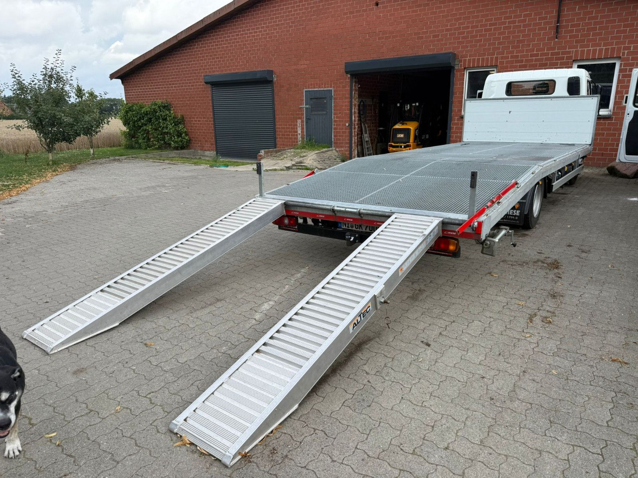 Mitsubishi Fuso Canter 7C18 Arbeitsbühnentransporter - Camion porte-voitures: photos 2 Mitsubishi Fuso Canter 7C18 Arbeitsbühnentransporter - Camion porte-voitures: photos 2