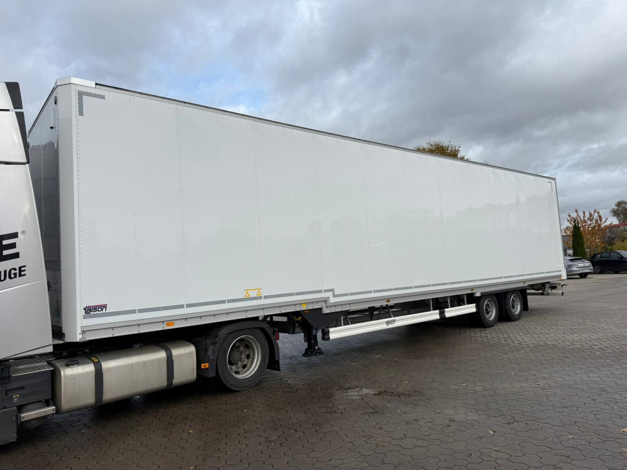 Talson TGG TAL 12/18 Mega Kofferauflieger Kleidung 99m³ - Semi-remorque fourgon: photos 3 Talson TGG TAL 12/18 Mega Kofferauflieger Kleidung 99m³ - Semi-remorque fourgon: photos 3