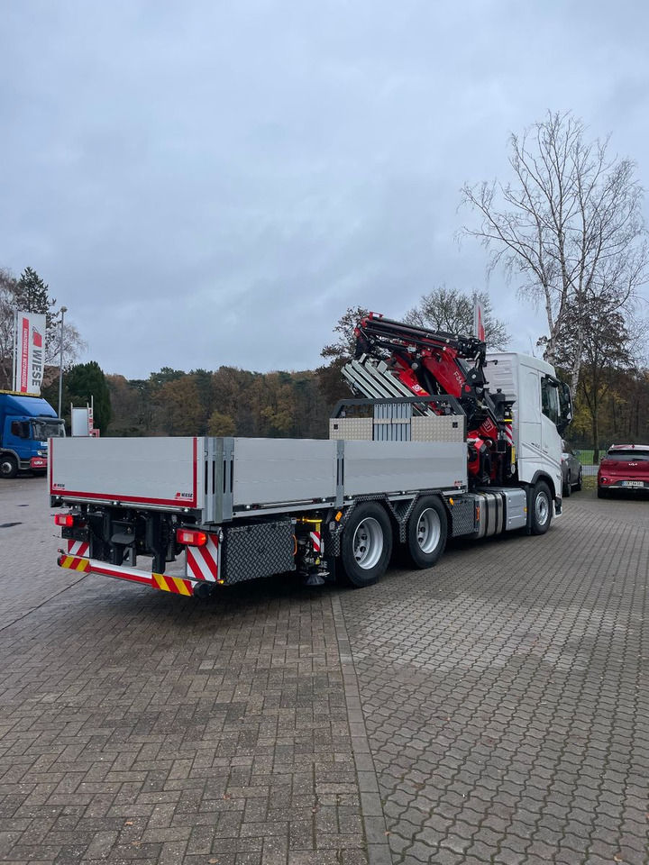 Volvo FH500 6x4 Fassi F545RA 2.27 mit Jib und Winde - Camion plateau, Camion grue: photos 4 Volvo FH500 6x4 Fassi F545RA 2.27 mit Jib und Winde - Camion plateau, Camion grue: photos 4