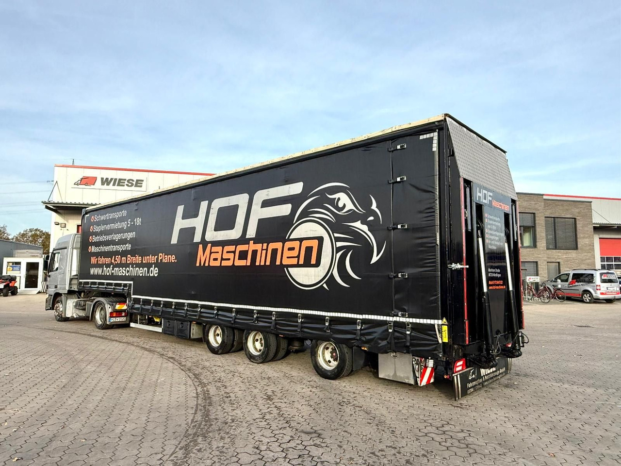 Wiese 3-Achs Stufen Sattel mit Auffahrrampe 25T - Semi-remorque surbaissé: photos 1 Wiese 3-Achs Stufen Sattel mit Auffahrrampe 25T - Semi-remorque surbaissé: photos 1