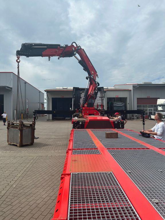 Wiese Stufensattel Tieflader mit Kran Fassi F545 - Semi-remorque surbaissé: photos 4 Wiese Stufensattel Tieflader mit Kran Fassi F545 - Semi-remorque surbaissé: photos 4