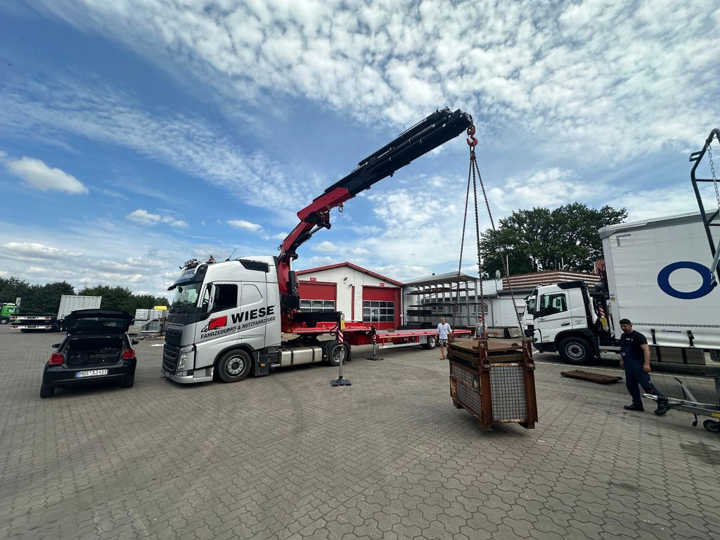Wiese Stufensattel Tieflader mit Kran Fassi F545 - Semi-remorque surbaissé: photos 5 Wiese Stufensattel Tieflader mit Kran Fassi F545 - Semi-remorque surbaissé: photos 5