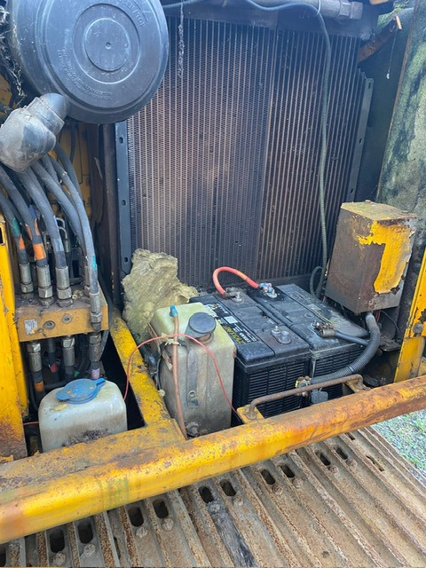 JCB JS130 - Pelle sur chenille: photos 3 JCB JS130 - Pelle sur chenille: photos 3