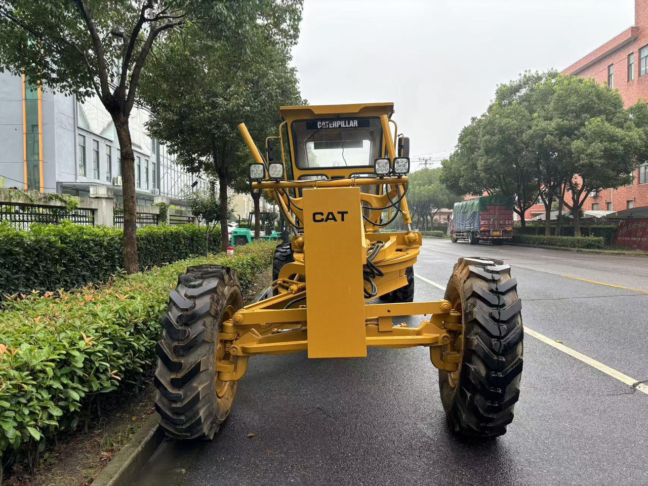 CATERPILLAR 140H - Niveleuse: photos 3 CATERPILLAR 140H - Niveleuse: photos 3