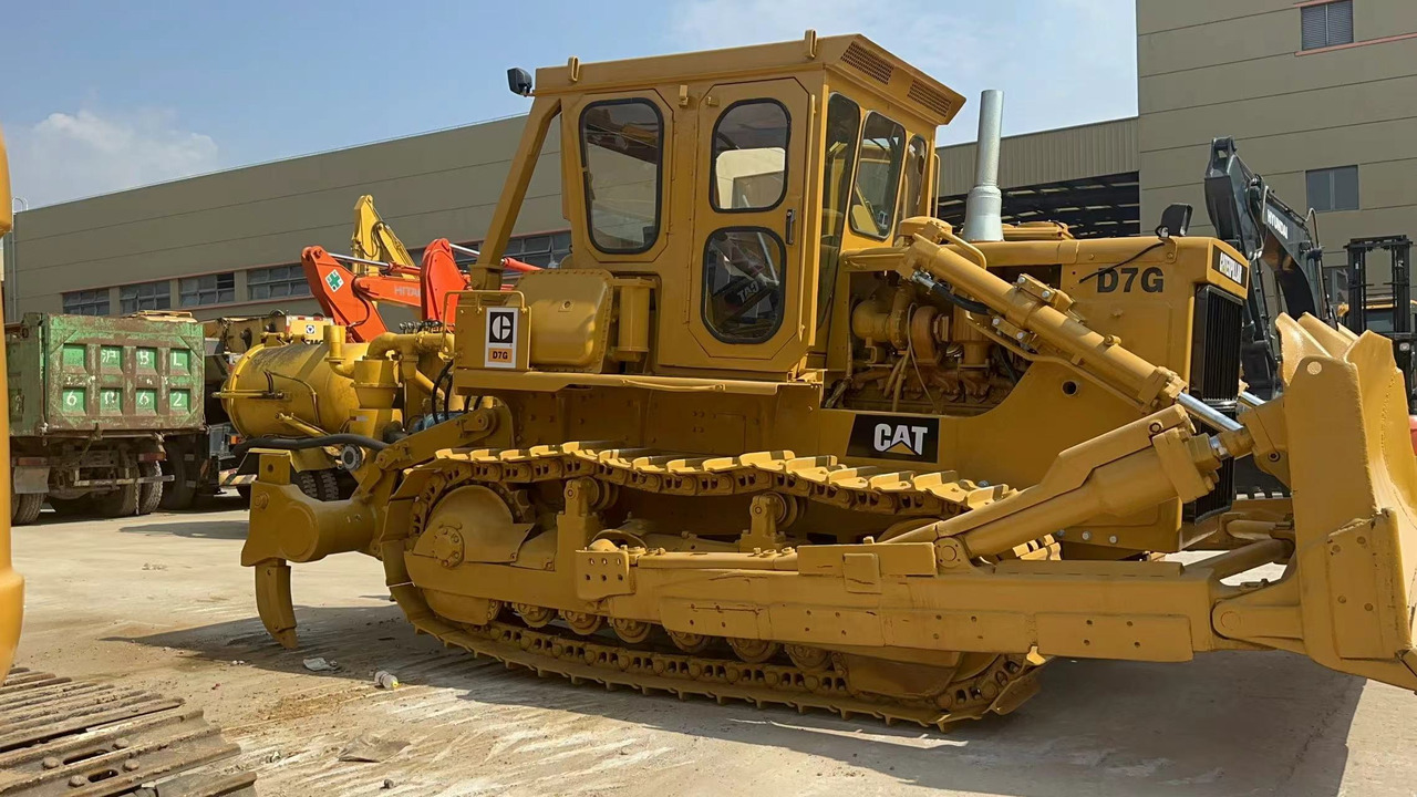 CATERPILLAR D7G - Bulldozer: photos 5 CATERPILLAR D7G - Bulldozer: photos 5
