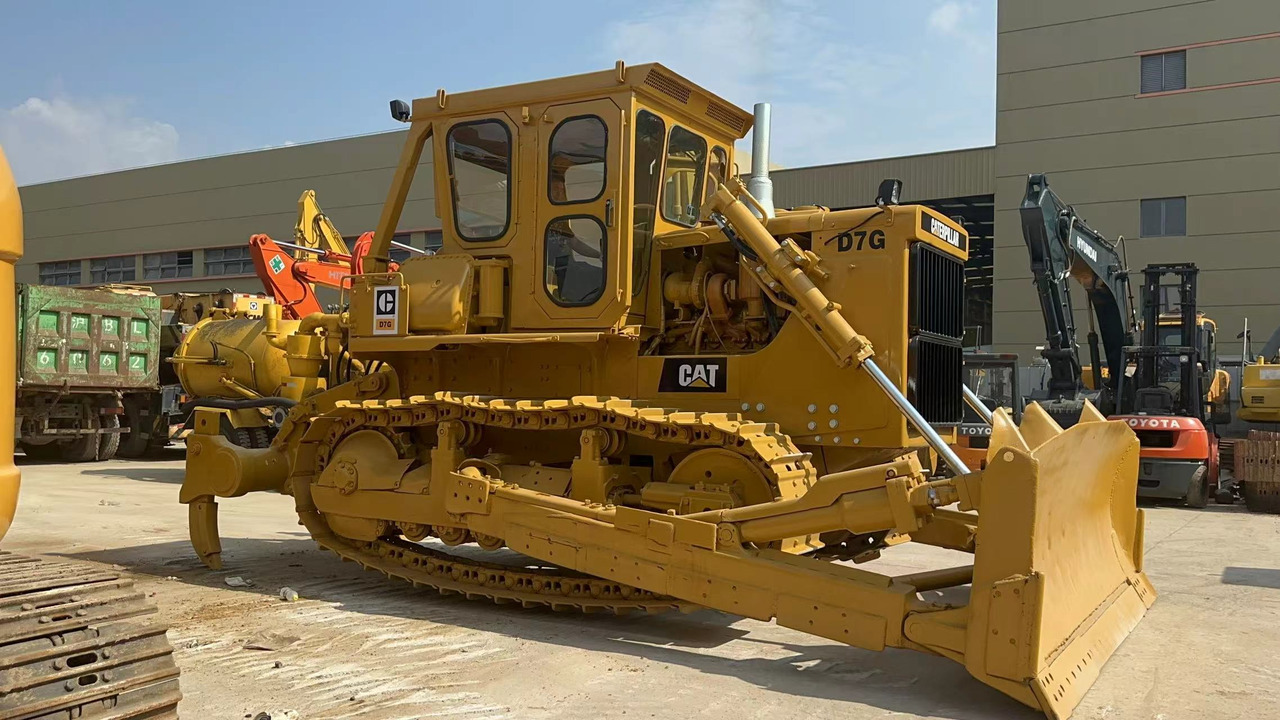 CATERPILLAR D7G - Bulldozer: photos 4 CATERPILLAR D7G - Bulldozer: photos 4