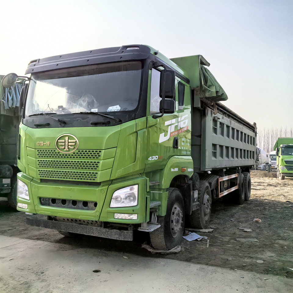 FAW Green 8x4 430hp-Tipper - Camion benne: photos 1 FAW Green 8x4 430hp-Tipper - Camion benne: photos 1