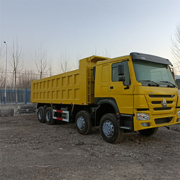 Camion benne HOWO HOWO 8x4 371hp-Tipper: photos 12