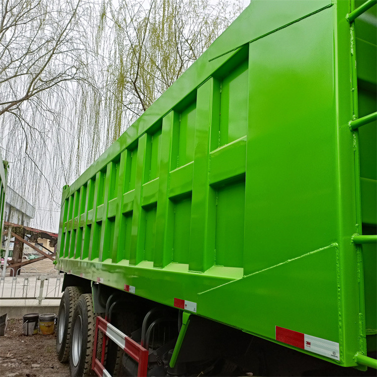 HOWO HOWO 8x4 375-Tipper - Camion benne: photos 3 HOWO HOWO 8x4 375-Tipper - Camion benne: photos 3