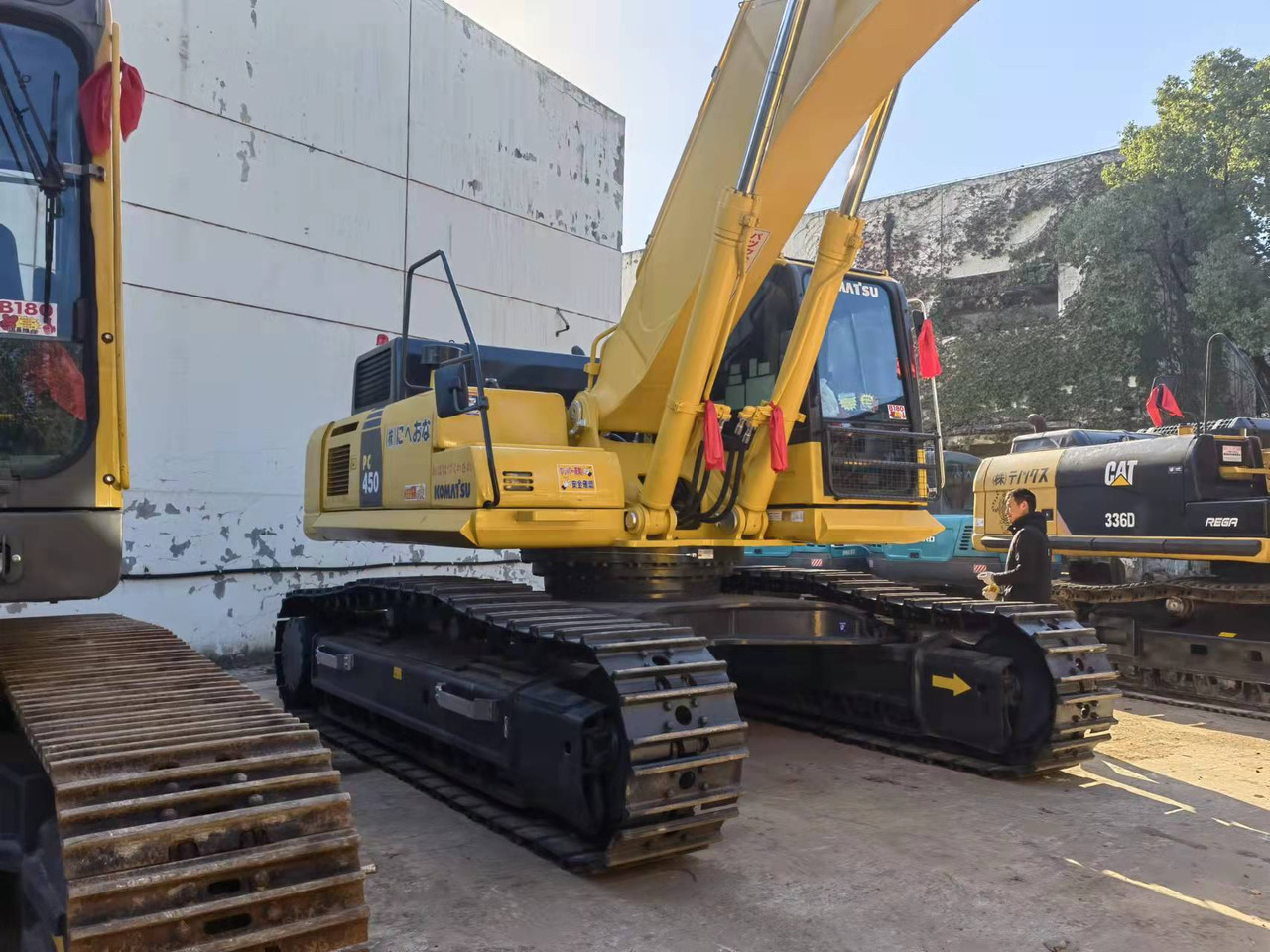 KOMATSU PC450-8-excavator - Pelle sur chenille: photos 3 KOMATSU PC450-8-excavator - Pelle sur chenille: photos 3