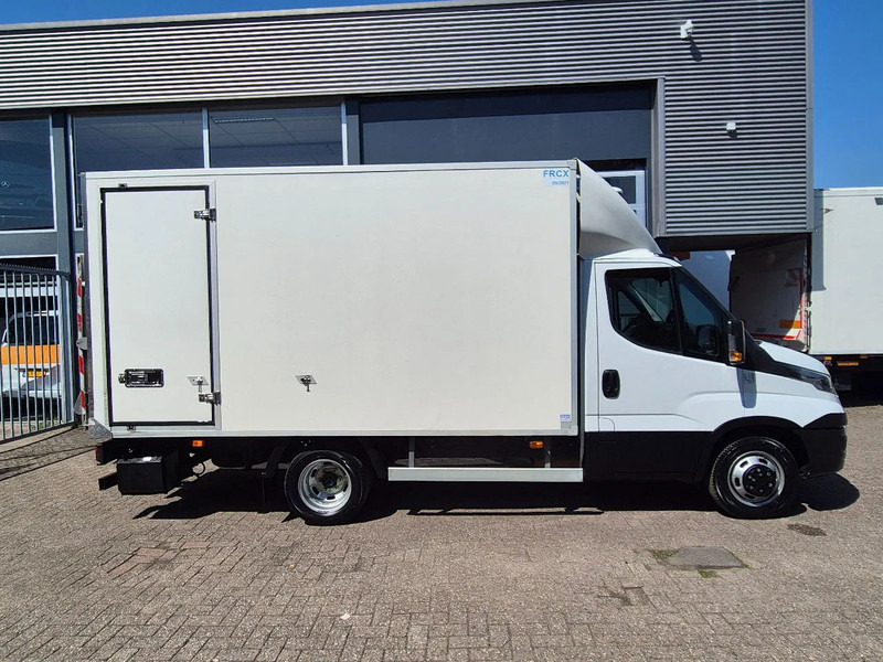 Iveco Daily 35C13 Koelkoffer Carrier Pulsor 400 -20C / +20C LBW Euro 6 - Utilitaire frigorifique: photos 3 Iveco Daily 35C13 Koelkoffer Carrier Pulsor 400 -20C / +20C LBW Euro 6 - Utilitaire frigorifique: photos 3