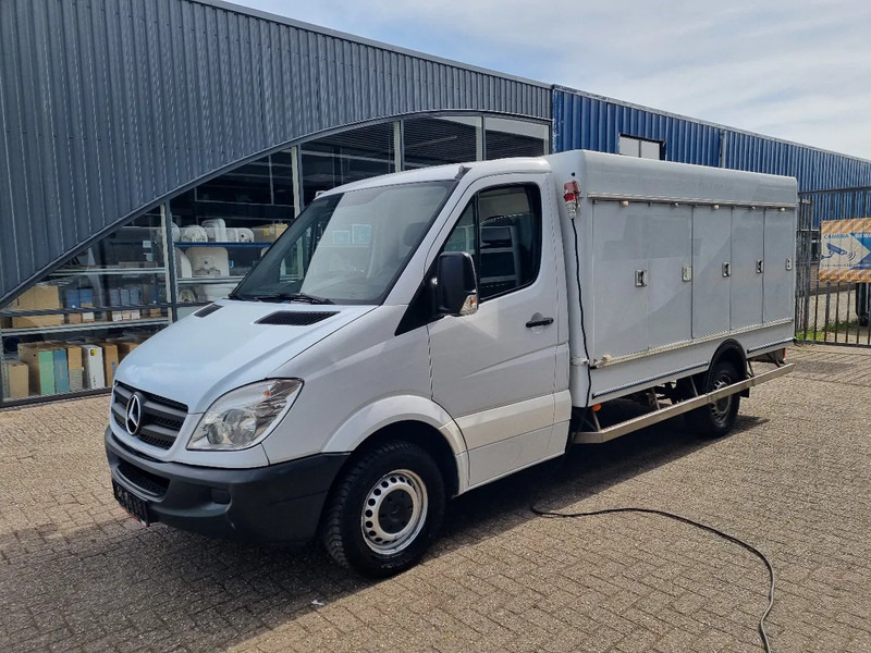 Mercedes-Benz Sprinter 313 CDI/ Eis/ Ice/-40/ 5+5 Turen/ Carlsen Baltic Euro 5 - Utilitaire frigorifique: photos 4 Mercedes-Benz Sprinter 313 CDI/ Eis/ Ice/-40/ 5+5 Turen/ Carlsen Baltic Euro 5 - Utilitaire frigorifique: photos 4
