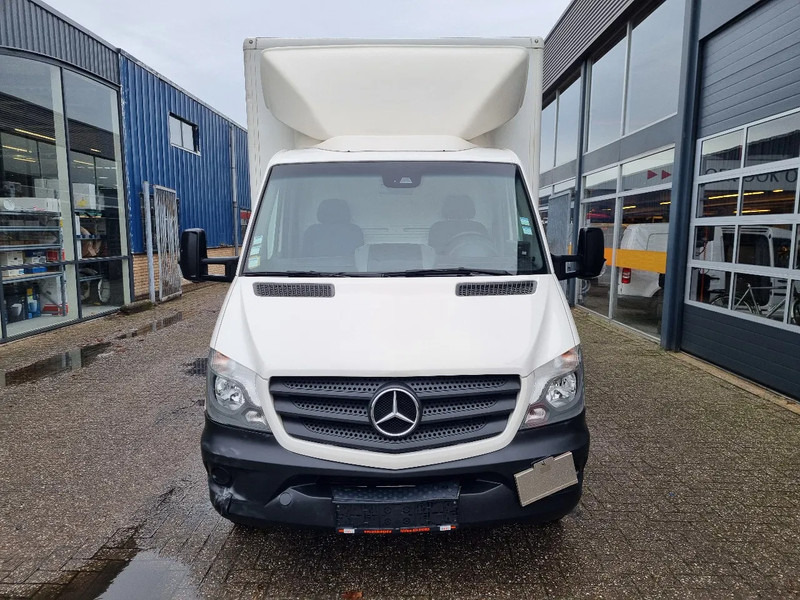 Mercedes-Benz Sprinter 513 CDI Koffer 21kub 130 pk Euro 5B GVW 5300 KG - Fourgon grand volume: photos 3 Mercedes-Benz Sprinter 513 CDI Koffer 21kub 130 pk Euro 5B GVW 5300 KG - Fourgon grand volume: photos 3