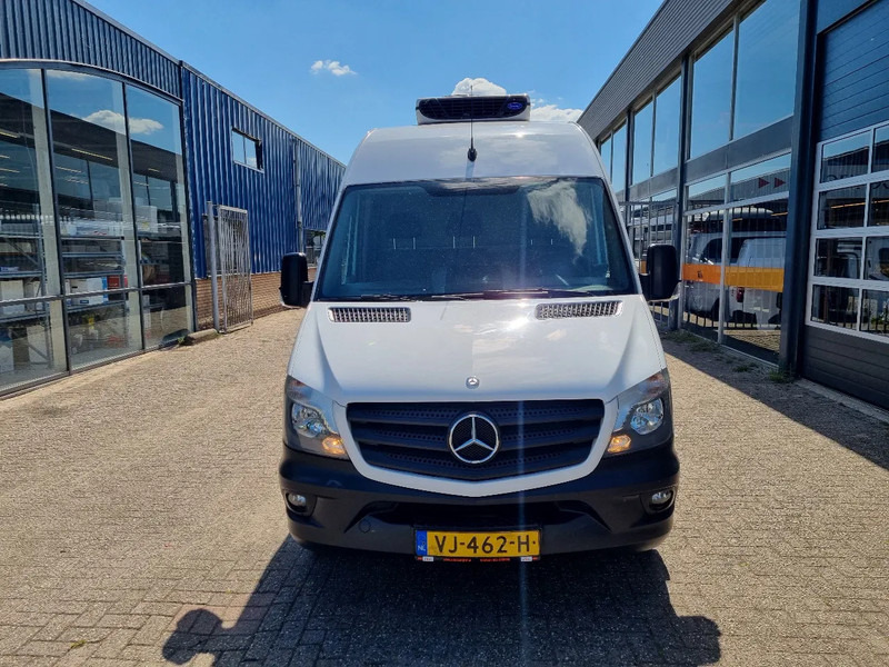 Mercedes-Benz Sprinter 513 CDI/ Kuhlwagen/ MAXI/ Carrier/ E6 - Utilitaire frigorifique: photos 3 Mercedes-Benz Sprinter 513 CDI/ Kuhlwagen/ MAXI/ Carrier/ E6 - Utilitaire frigorifique: photos 3