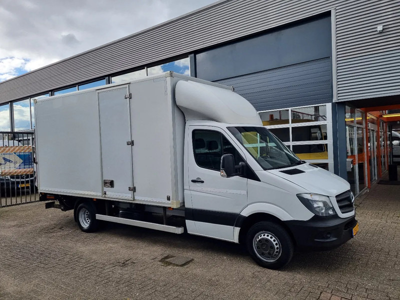 Mercedes-Benz Sprinter 514 CDI Koffer LBW GVW 3500 KG EURO 6 - Fourgon grand volume: photos 1 Mercedes-Benz Sprinter 514 CDI Koffer LBW GVW 3500 KG EURO 6 - Fourgon grand volume: photos 1