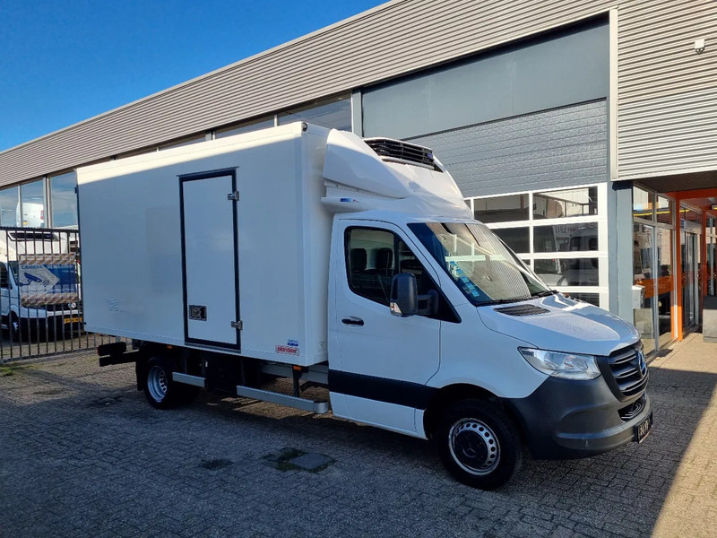 Mercedes-Benz Sprinter 516 CDI Kuhlkoffer/ Carrier/ 8 PALLETS/ EURO 6D - Utilitaire frigorifique: photos 1 Mercedes-Benz Sprinter 516 CDI Kuhlkoffer/ Carrier/ 8 PALLETS/ EURO 6D - Utilitaire frigorifique: photos 1