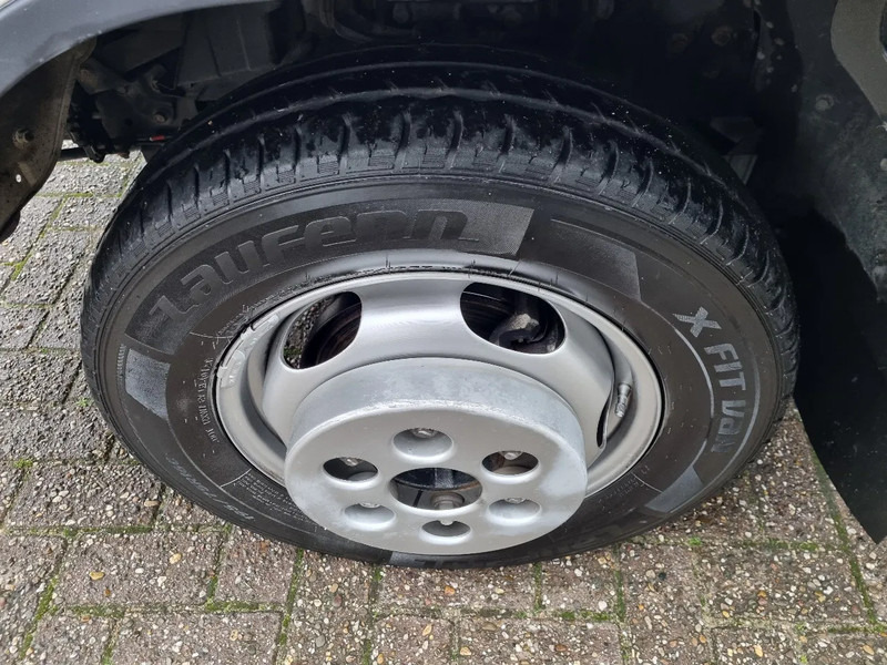 Véhicule utilitaire FUSO Canter 35S13/ Ladderlift 26m/ Leiterlift / Umzugslift/ Mobellift: photos 15