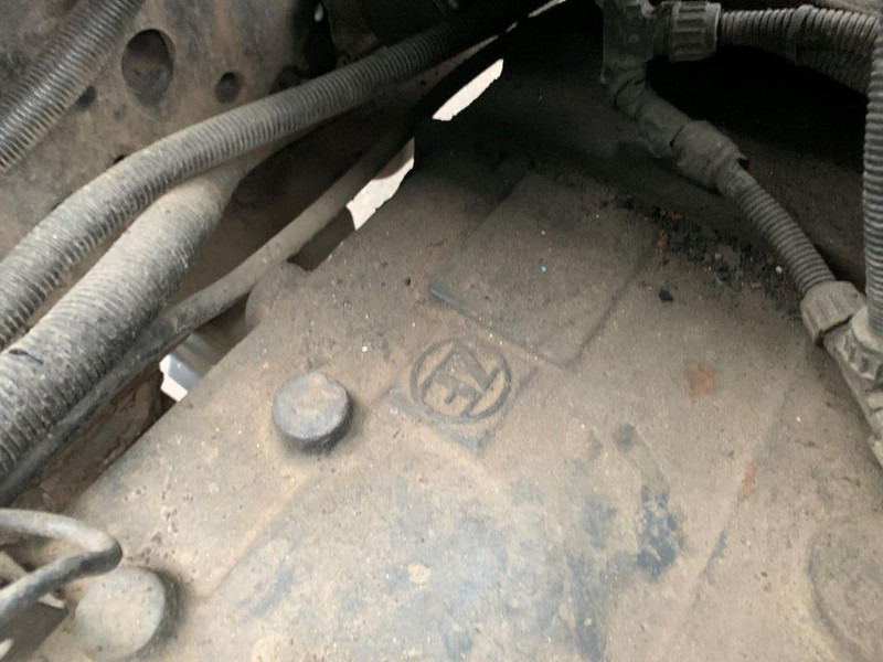 Camion benne MAN 33.372 6X4 KIPPER MANUAL ZF GEARBOX: photos 9 Camion benne MAN 33.372 6X4 KIPPER MANUAL ZF GEARBOX: photos 9