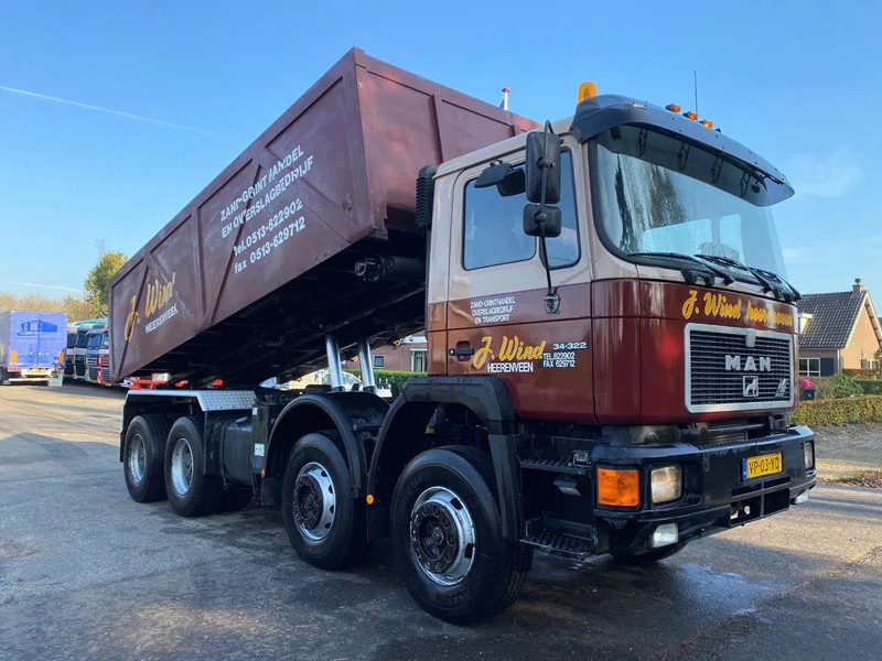 MAN 35 35.322 HOLLAND TRUCK FULL STEEL SPRING MANUAL ZF GEARBOX no 372 - Camion benne: photos 2 MAN 35 35.322 HOLLAND TRUCK FULL STEEL SPRING MANUAL ZF GEARBOX no 372 - Camion benne: photos 2
