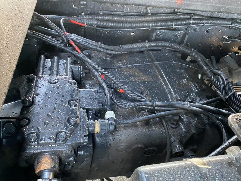 MAN 35 35.322 HOLLAND TRUCK FULL STEEL SPRING MANUAL ZF GEARBOX no 372 - Camion benne: photos 5 MAN 35 35.322 HOLLAND TRUCK FULL STEEL SPRING MANUAL ZF GEARBOX no 372 - Camion benne: photos 5