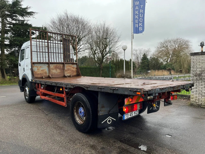 Camion plateau Mercedes-Benz SK 1850 V8 MANUAL GEARBOX BIG AXLE FULL STEEL SPRING RETARDER: photos 13