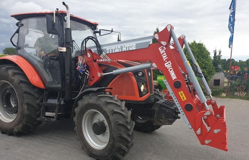 Metal-Technik Ładowacz czołowy do Ursus MT-02 - Chargeur frontal pour tracteur pour Tracteur agricole: photos 2 Metal-Technik Ładowacz czołowy do Ursus MT-02 - Chargeur frontal pour tracteur pour Tracteur agricole: photos 2