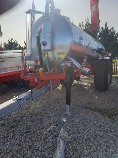 Tonne à lisier neuf POMOT Single-axial tanker truck/ Beczkowóz wóz asenizacyjny 8000 l: photos 6