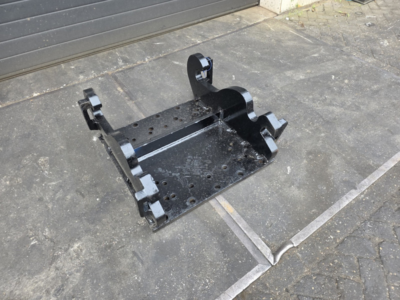 Kopplaat cw45 breedt adapter plate hammer plate verachtert cw45 - Attache rapide pour Engins de chantier: photos 2 Kopplaat cw45 breedt adapter plate hammer plate verachtert cw45 - Attache rapide pour Engins de chantier: photos 2