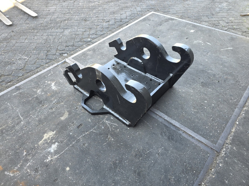 Kopplaat demarec cw55s demarec adaptor plate verachtert cw55s - Attache rapide pour Engins de chantier: photos 3 Kopplaat demarec cw55s demarec adaptor plate verachtert cw55s - Attache rapide pour Engins de chantier: photos 3