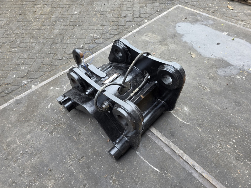 Snelwissel cw 45 cat 325 verachtert coupler cw45 - Attache rapide pour Engins de chantier: photos 4 Snelwissel cw 45 cat 325 verachtert coupler cw45 - Attache rapide pour Engins de chantier: photos 4