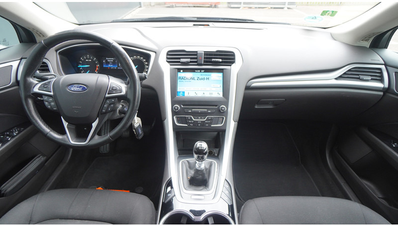 Ford Mondeo 1.5 TDCi Trend Lease Edition - Minibus, Transport de personnes: photos 5 Ford Mondeo 1.5 TDCi Trend Lease Edition - Minibus, Transport de personnes: photos 5