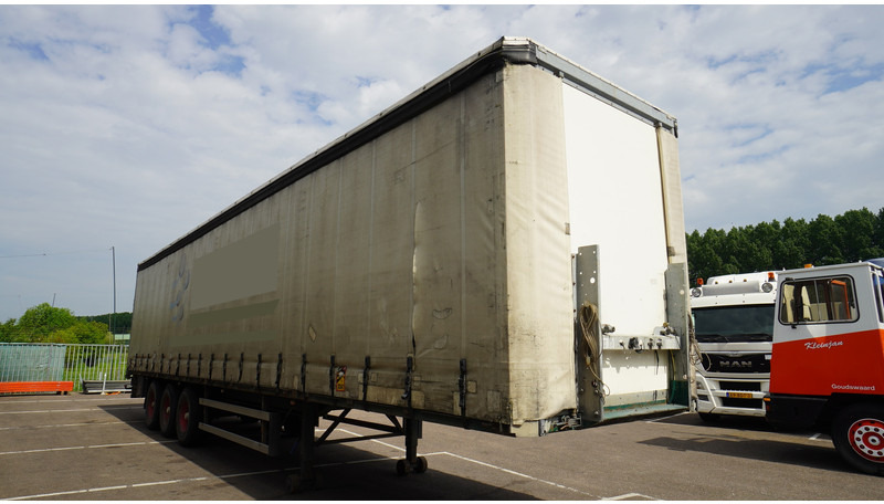 Groenewegen 3 AXLE CURTAINSIDE TRAILER - Semi-remorque rideaux coulissants: photos 3 Groenewegen 3 AXLE CURTAINSIDE TRAILER - Semi-remorque rideaux coulissants: photos 3