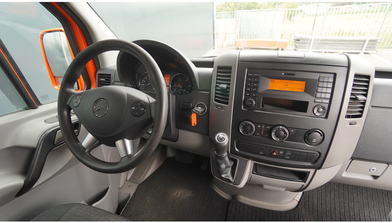 Mercedes-Benz 309 SPRINTER CLOSED BOX - Fourgon grand volume: photos 5 Mercedes-Benz 309 SPRINTER CLOSED BOX - Fourgon grand volume: photos 5